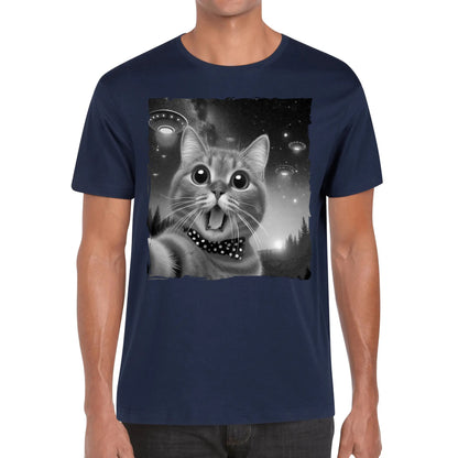 Cat Selfie - ALIENS! Men & Womens Super Soft 100% Cotton T-Shirts