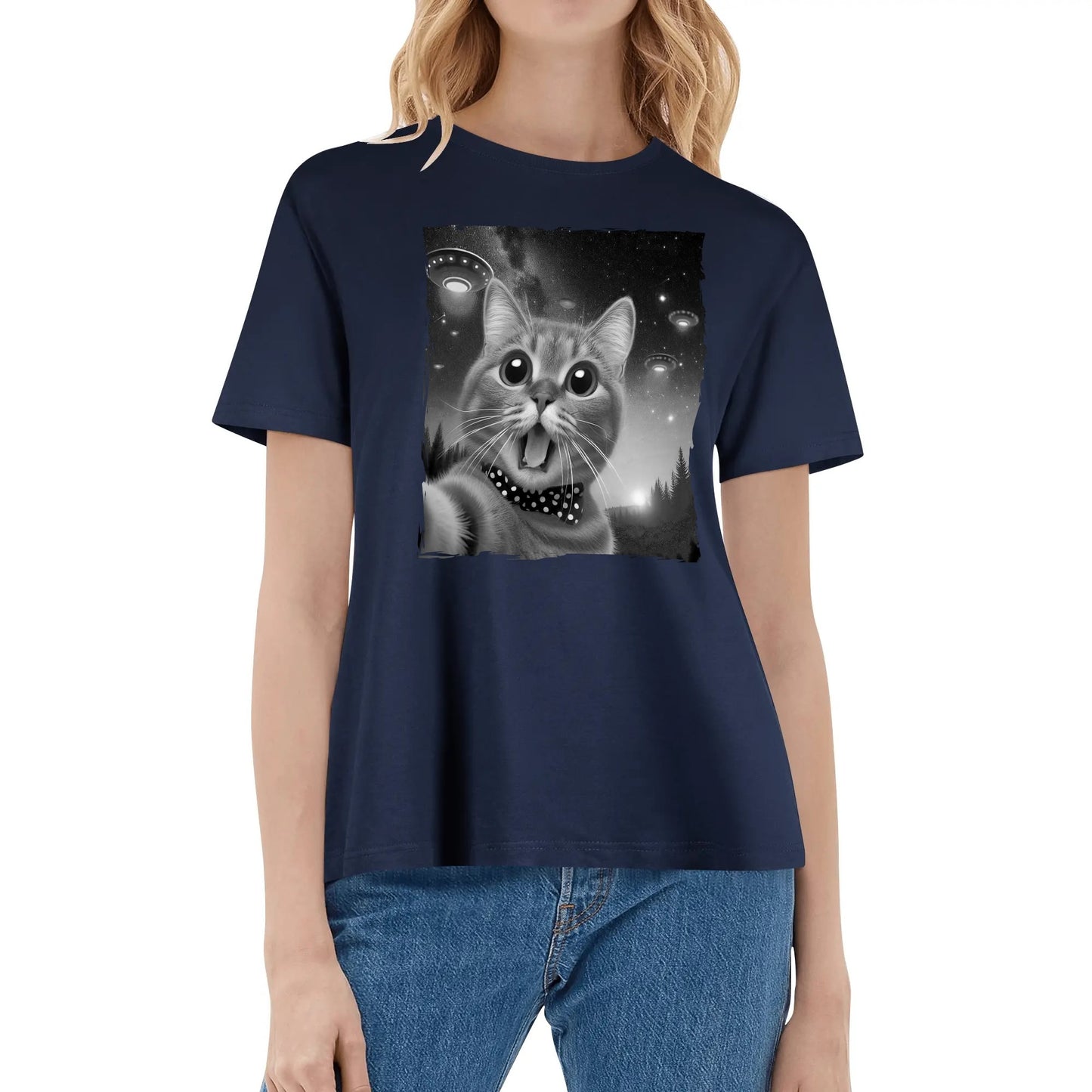 Cat Selfie - ALIENS! Men & Womens Super Soft 100% Cotton T-Shirts