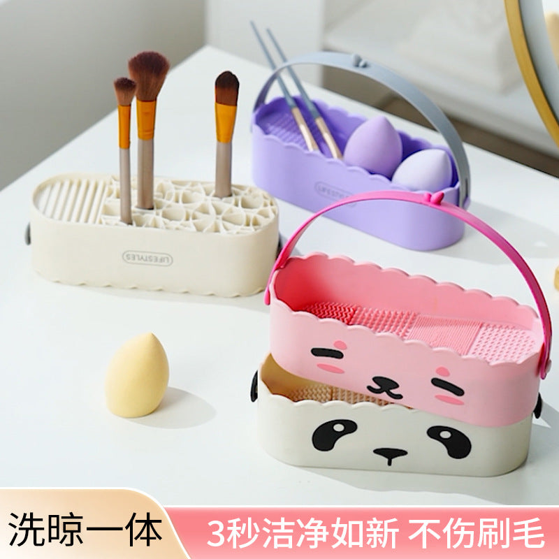 Blending Brush Stand and Cleaning Station | It's a Stand while you're blending and a cleanup station when you're done!