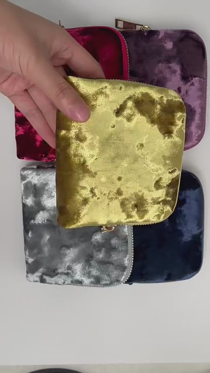 Showing the outside and inside of jewellery pouches